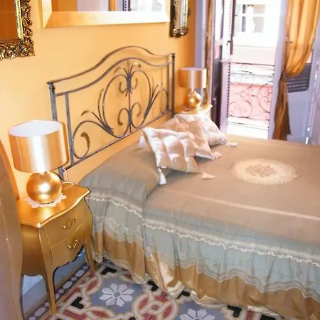 Apartment Casa 800 Cagliari